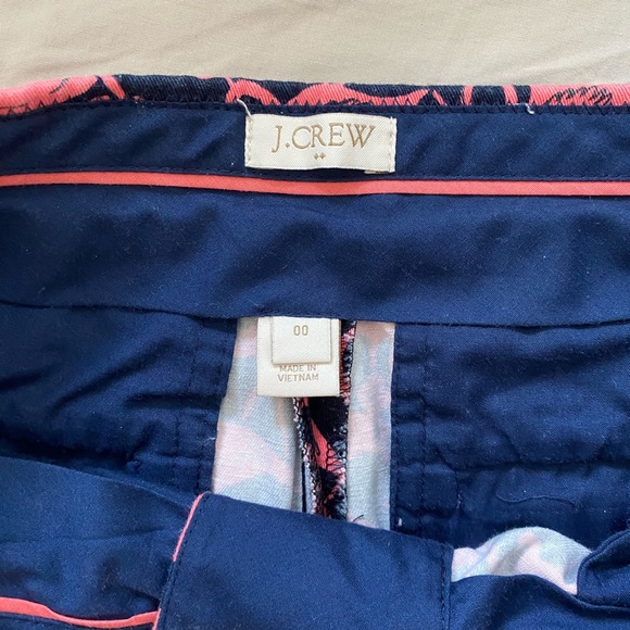 Pink and navy flamingo JCrew shorts size00! - Picture 2 of 3